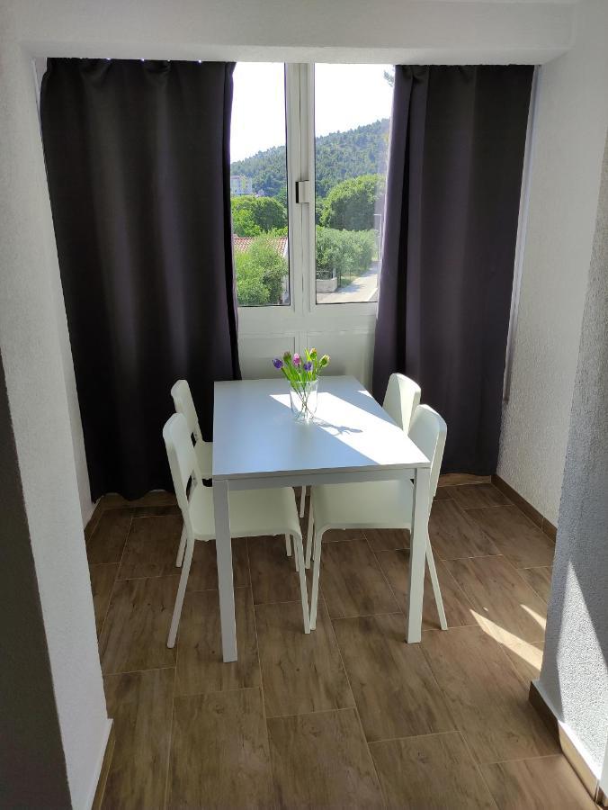 Apartmani Bodo Drvenik  Eksteriør billede